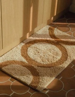 Palomino Bath Mat By Morrow Soft Goods -Furniture Decoration Shop 03 PalominoBeigeDkCamel 180018500S Lifestyle