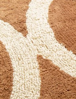 Palomino Bath Mat By Morrow Soft Goods -Furniture Decoration Shop 03 Palomino Standard Camel 180020000S Lifestyle