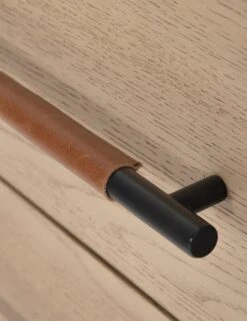 Avalon 3-Drawer Dresser -Furniture Decoration Shop 108448 002 det 5 7e51c060 4f86 4de5 850d 69d6aa0f4c11