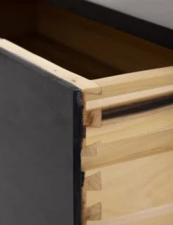 Rosamonde 5-Drawer Dresser -Furniture Decoration Shop 108604 002 det 3 ce3ed8cb e3be 48fa bef4 273d9737e37a