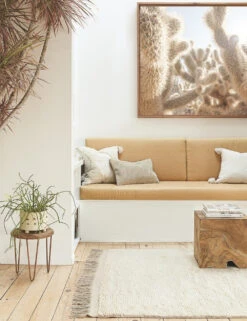 Amir Moroccan Shag Rug, Natural 11 Amir Moroccan Shag Rug, Natural -Furniture Decoration Shop 20191121 amir photoshoot5366 site crop 30308ea4 3af2 437b 8e2a fd09ebdba8f7