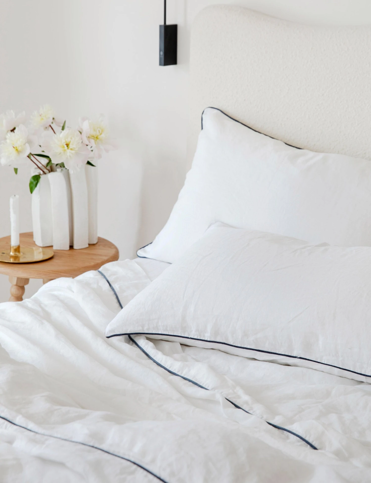 European Flax Piped Linen Pillowcases (set Of 2) By Cultiver 5 European Flax Piped Linen Pillowcases (set Of 2) By Cultiver - Image 3