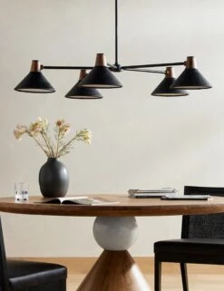 Doherty Chandelier 12 Doherty Chandelier -Furniture Decoration Shop 231907 002 HOV 1