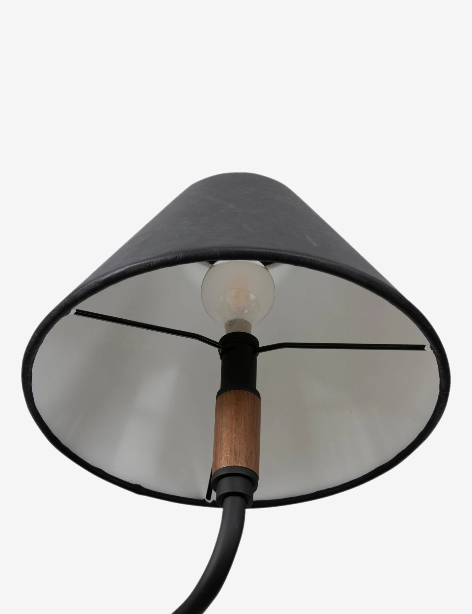 Doherty Linear Pendant Light 10 Doherty Linear Pendant Light - Image 8