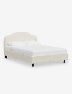 Ruby Platform Bed -Furniture Decoration Shop 352PBDSHPSNTR 1 SITECROP