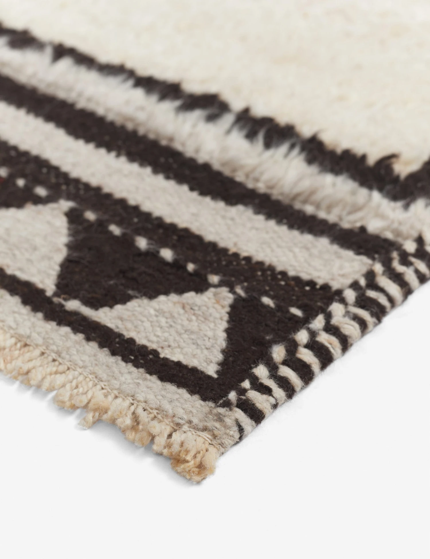 Ethyn Vintage Runner Rug, 3'3" X 11'3" 4 Ethyn Vintage Runner Rug, 3'3" X 11'3" - Image 2