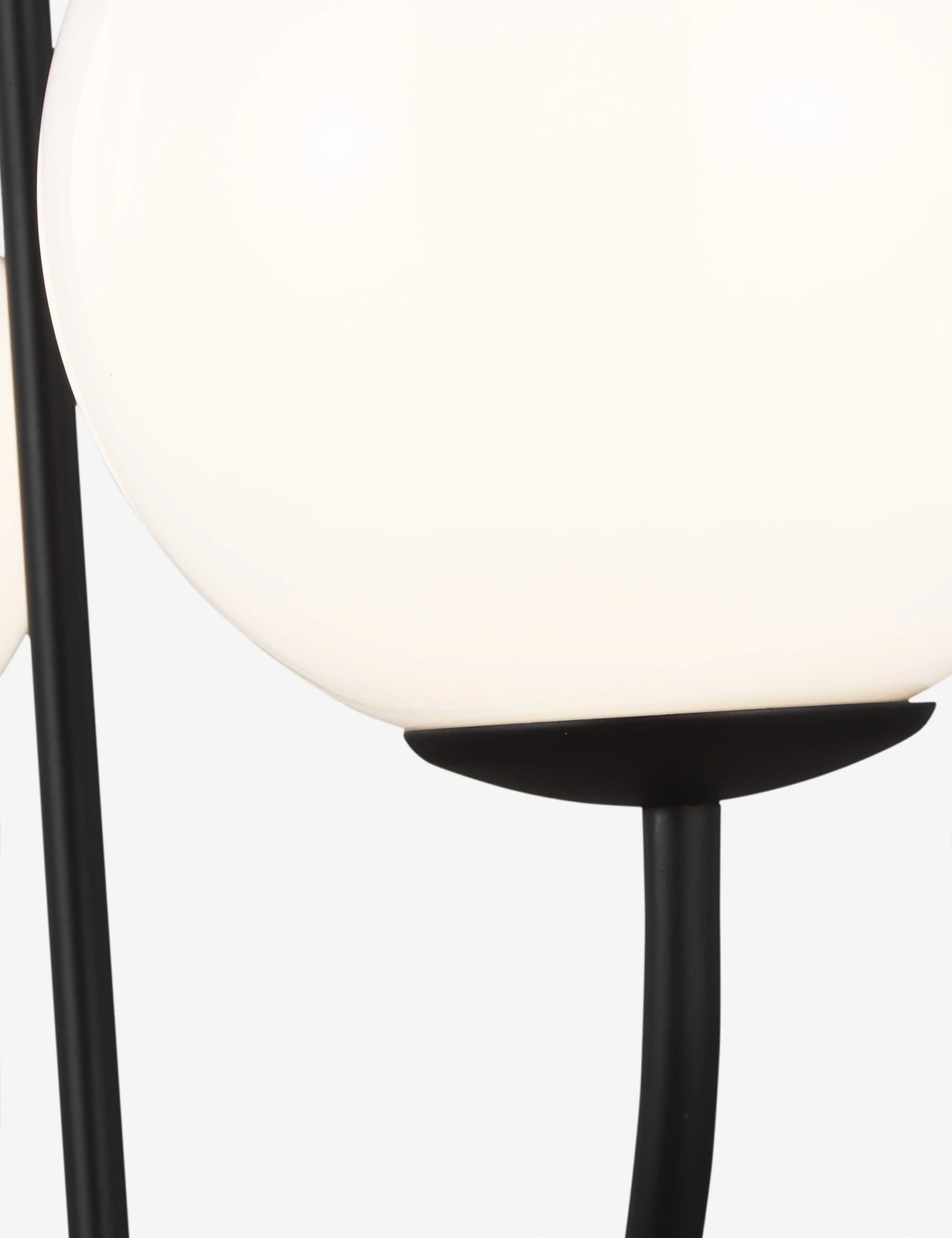 Galassia Linear Chandelier By AERIN 9 Galassia Linear Chandelier By AERIN - Image 7