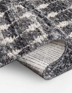 Amani Indoor / Outdoor Rug 20 Amani Indoor / Outdoor Rug -Furniture Decoration Shop BHC 2301 fold