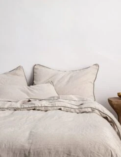 European Flax Piped Linen Duvet Set By Cultiver -Furniture Decoration Shop CULTIVER Piped Linen Natural and Forest 637ee872 36b8 41ea 8b77 d11229a9c495
