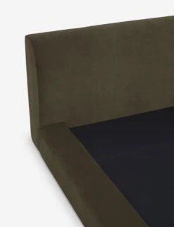 Clayton Platform Bed -Furniture Decoration Shop ClaytonPlatformBed Balsam Queen L04714202070 PRODUCT