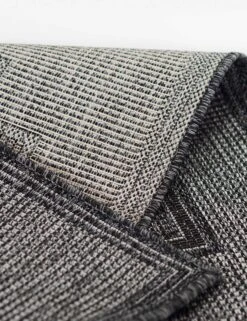 Chiaro Indoor / Outdoor Rug -Furniture Decoration Shop HAMPOHAM 9CHR 8