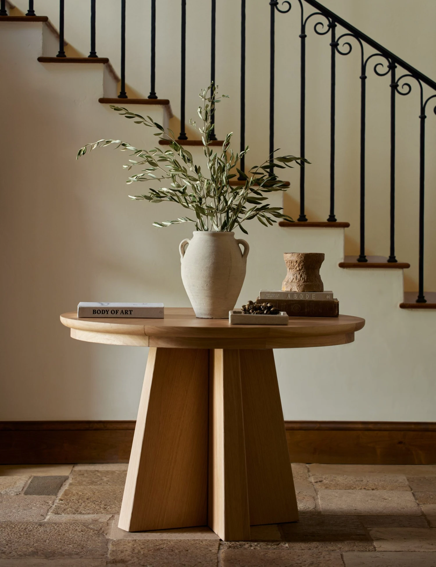 Nycola Extendable Oval Dining Table 4 Nycola Extendable Oval Dining Table - Image 2