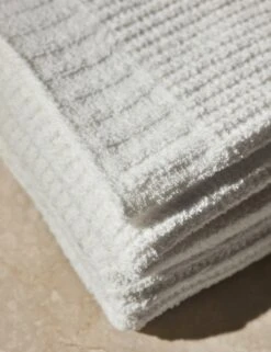 Knit Waffle Weave Throw By Kashwere -Furniture Decoration Shop KnitWaffleWeaveThrowbyKashwere White 13835 SITECROP c3c01ac5 7711 44d5 a18e 806713937991