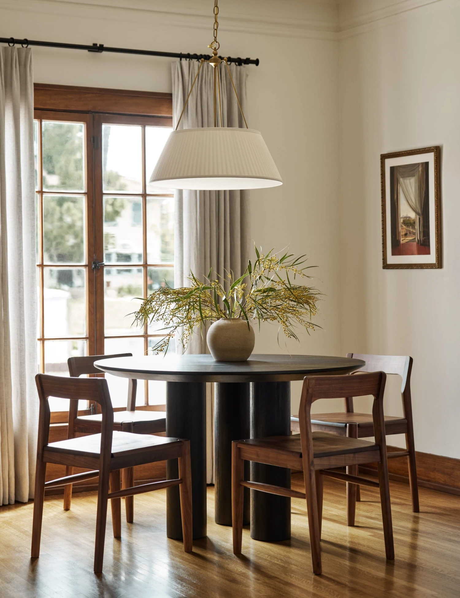 Mojave Round Dining Table 12 Mojave Round Dining Table - Image 10