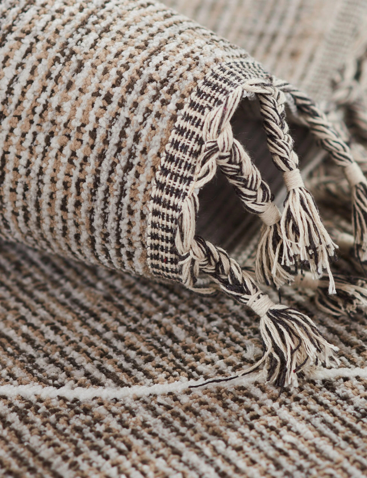 Ushi Rug 8 Ushi Rug - Image 6