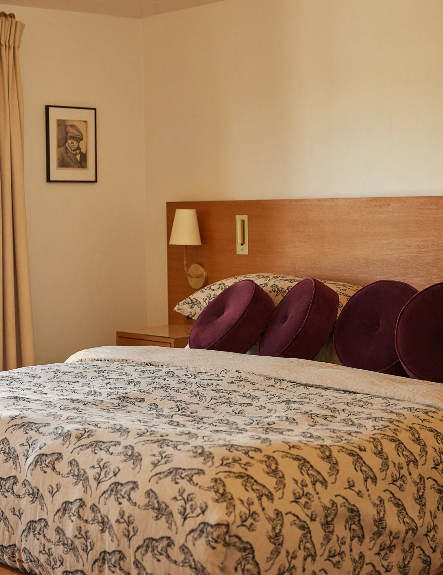 Tiger Hemp Duvet Cover By Sarah Sherman Samuel 5 Tiger Hemp Duvet Cover By Sarah Sherman Samuel - Image 3