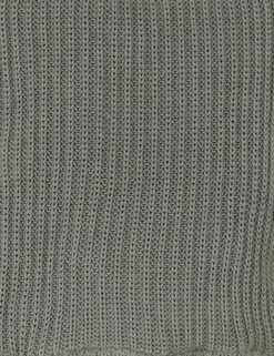 Portia Throw -Furniture Decoration Shop V250034 swatch