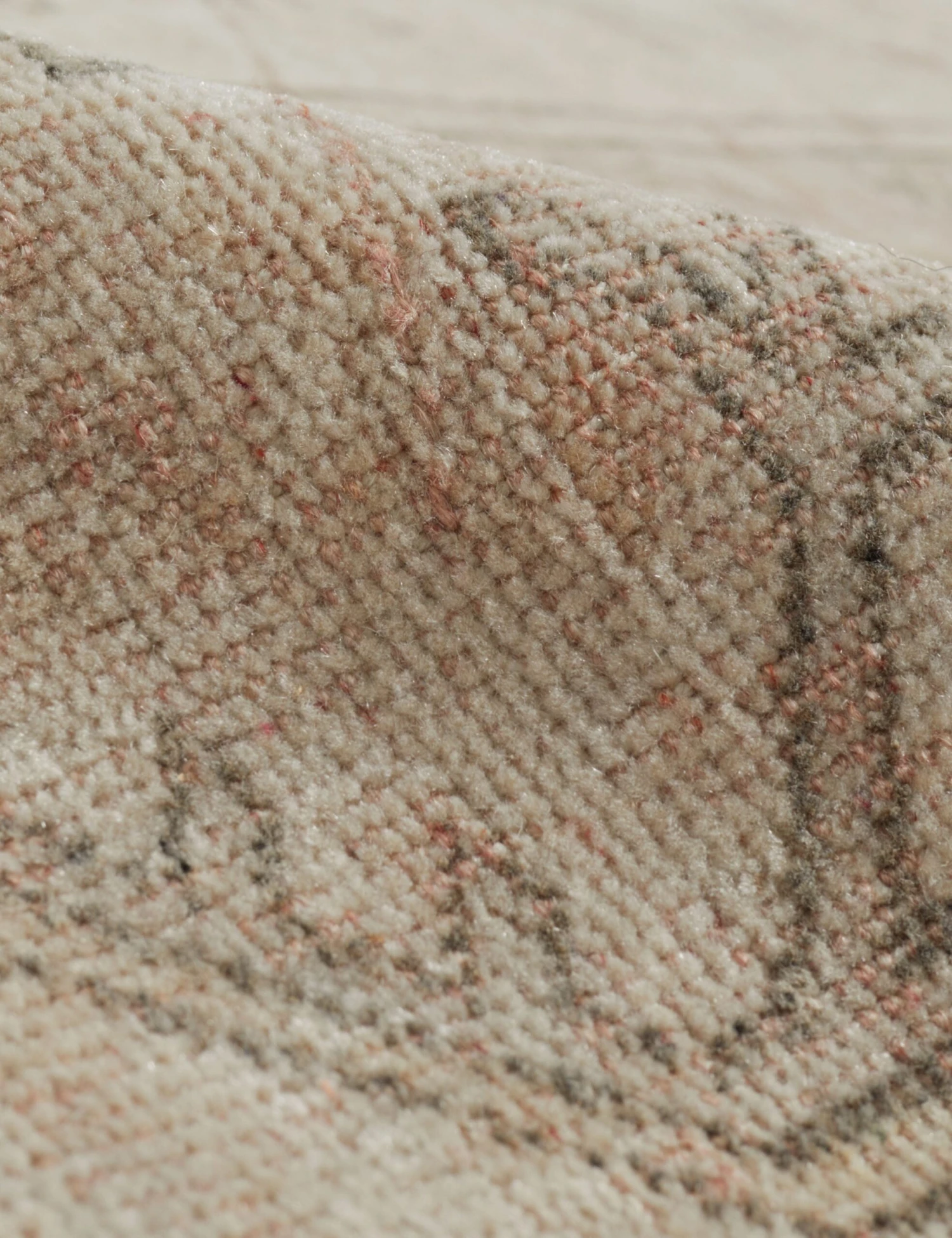 Vintage Turkish Rug No. 150, 3'8" X 6'6" 5 Vintage Turkish Rug No. 150, 3'8" X 6'6" - Image 3