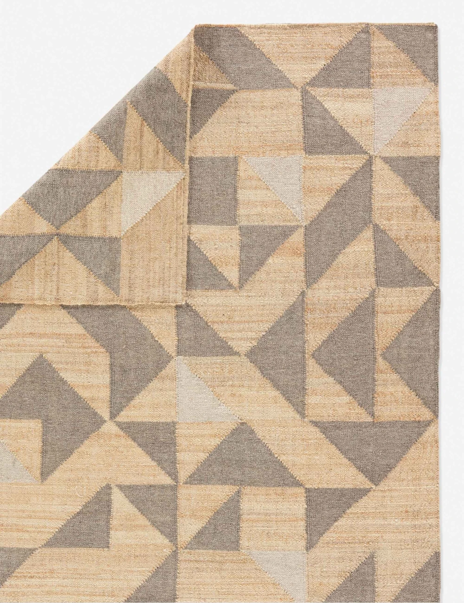 Violeta Reversible Rug 6 Violeta Reversible Rug - Image 4