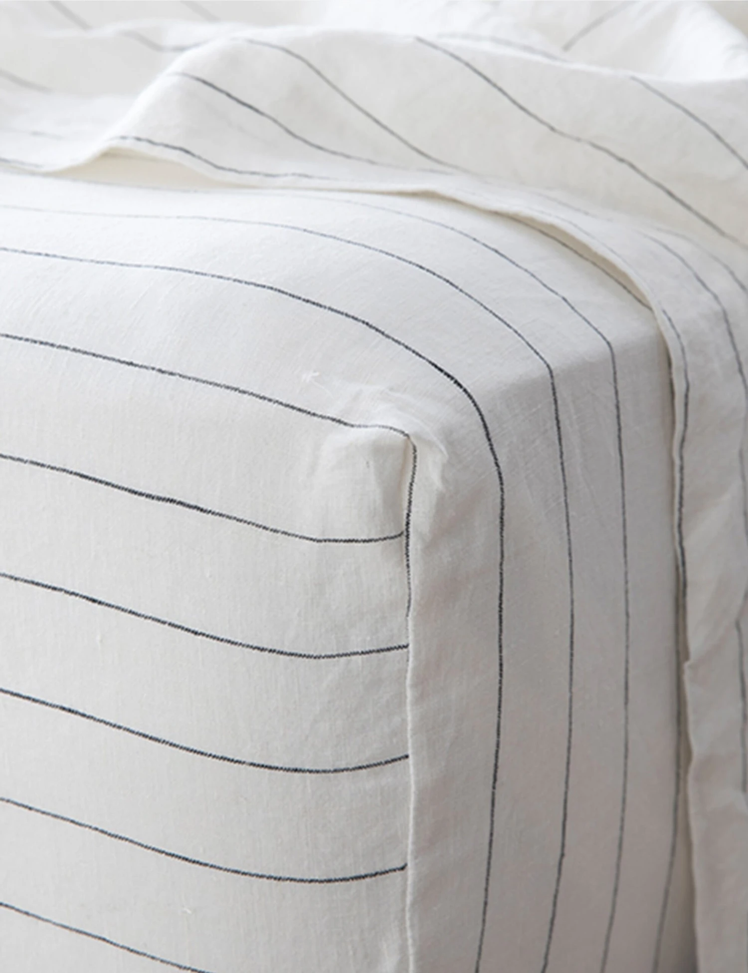 European Flax Linen Fitted Sheet By Cultiver 22 European Flax Linen Fitted Sheet By Cultiver - Image 20