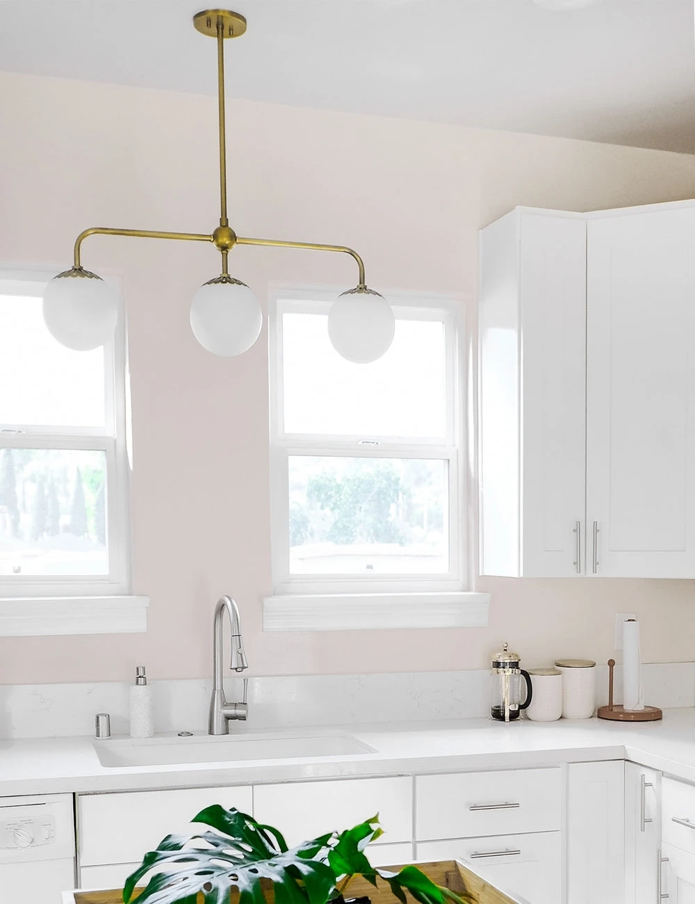 Annetta Linear Chandelier 4 Annetta Linear Chandelier - Image 2