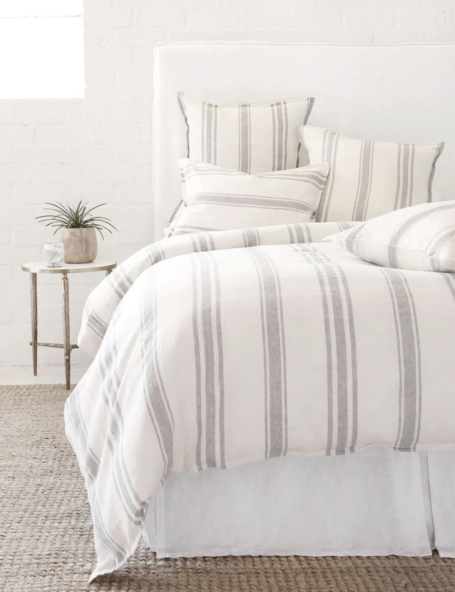 Jackson Linen Duvet By Pom Pom At Home 4 Jackson Linen Duvet By Pom Pom At Home - Image 2