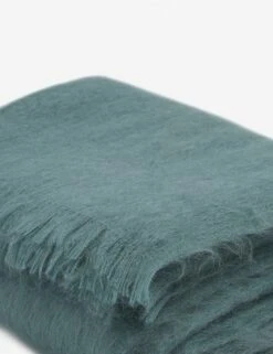 Aimee Mohair Throw 38 Aimee Mohair Throw -Furniture Decoration Shop mohair throw shale blue a06517015 det 2