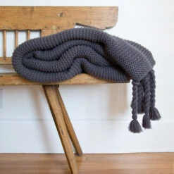 Trestles Chunky Knit Throw By Pom Pom At Home 12 Trestles Chunky Knit Throw By Pom Pom At Home -Furniture Decoration Shop pom pom at home trestles throw midnight 1