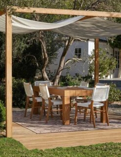 Roana Indoor / Outdoor Rug 12 Roana Indoor / Outdoor Rug -Furniture Decoration Shop roana rug dining room 0524 site crop 1